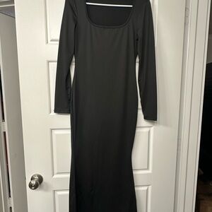 Elegant Black Long Sleeve Dress